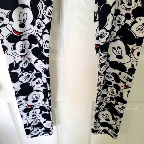 Bluenotes Disney Women's Mickey Mouse Leggings Size M - Picture 5 of 11
